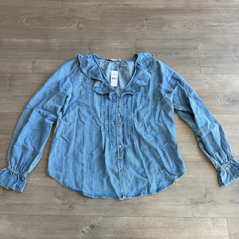 NWT Loft ruffle chambray button up long sleeve blouse - size small